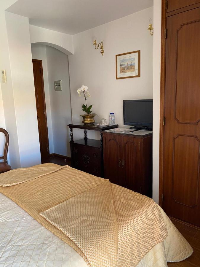 Guest House Toca Dos Grilos Estoril Esterno foto