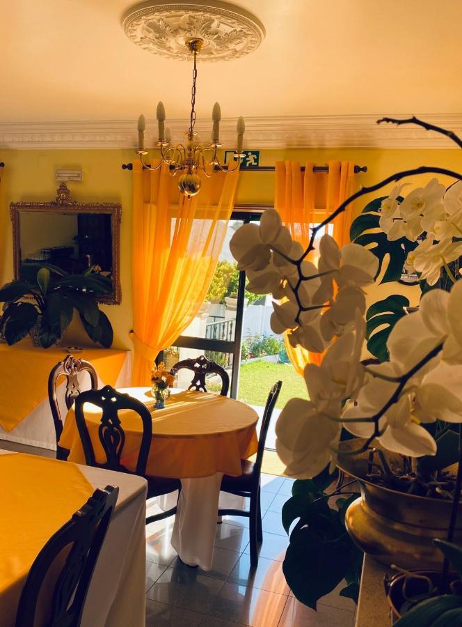 Guest House Toca Dos Grilos Estoril Esterno foto