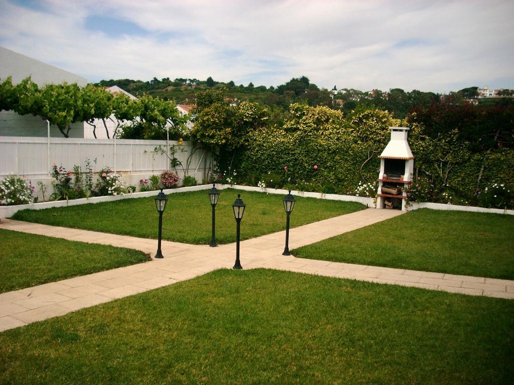Guest House Toca Dos Grilos Estoril Esterno foto